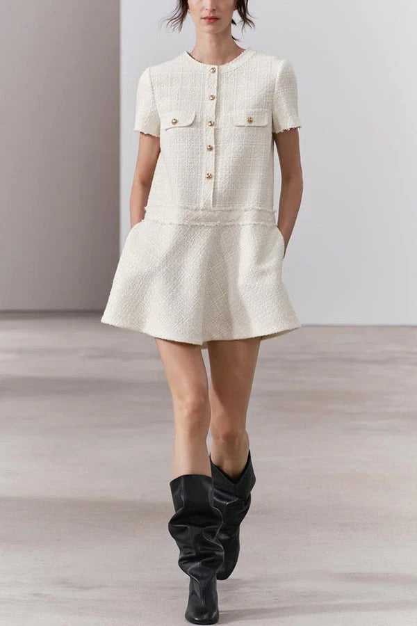 Sophisticated Dress with a Clean Classic Look