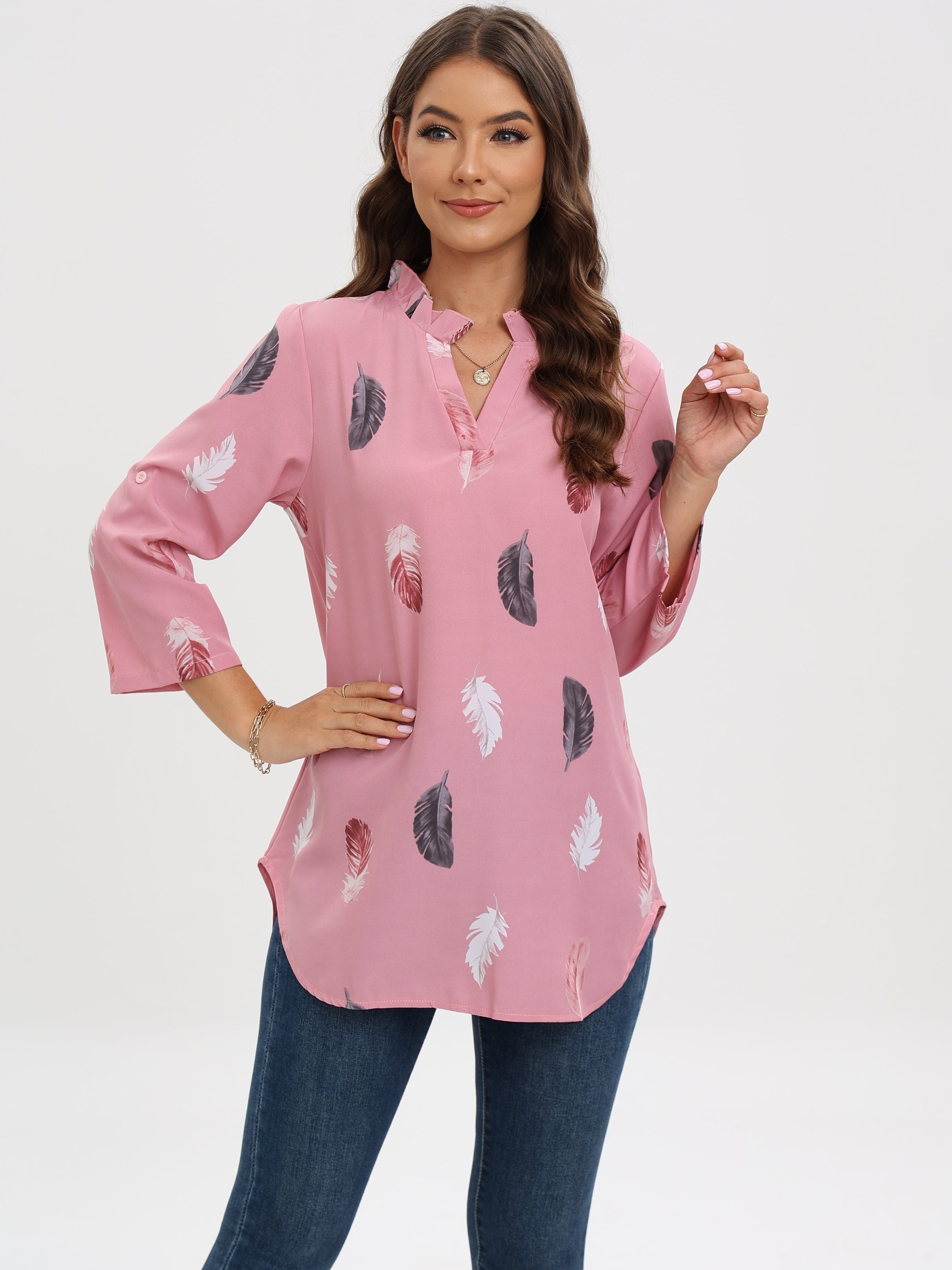 Well Tailored Blouse with a Graceful Silhouette