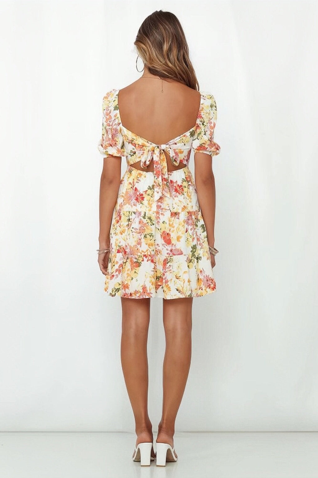 Classic Vintage Dress with a Flattering Fit