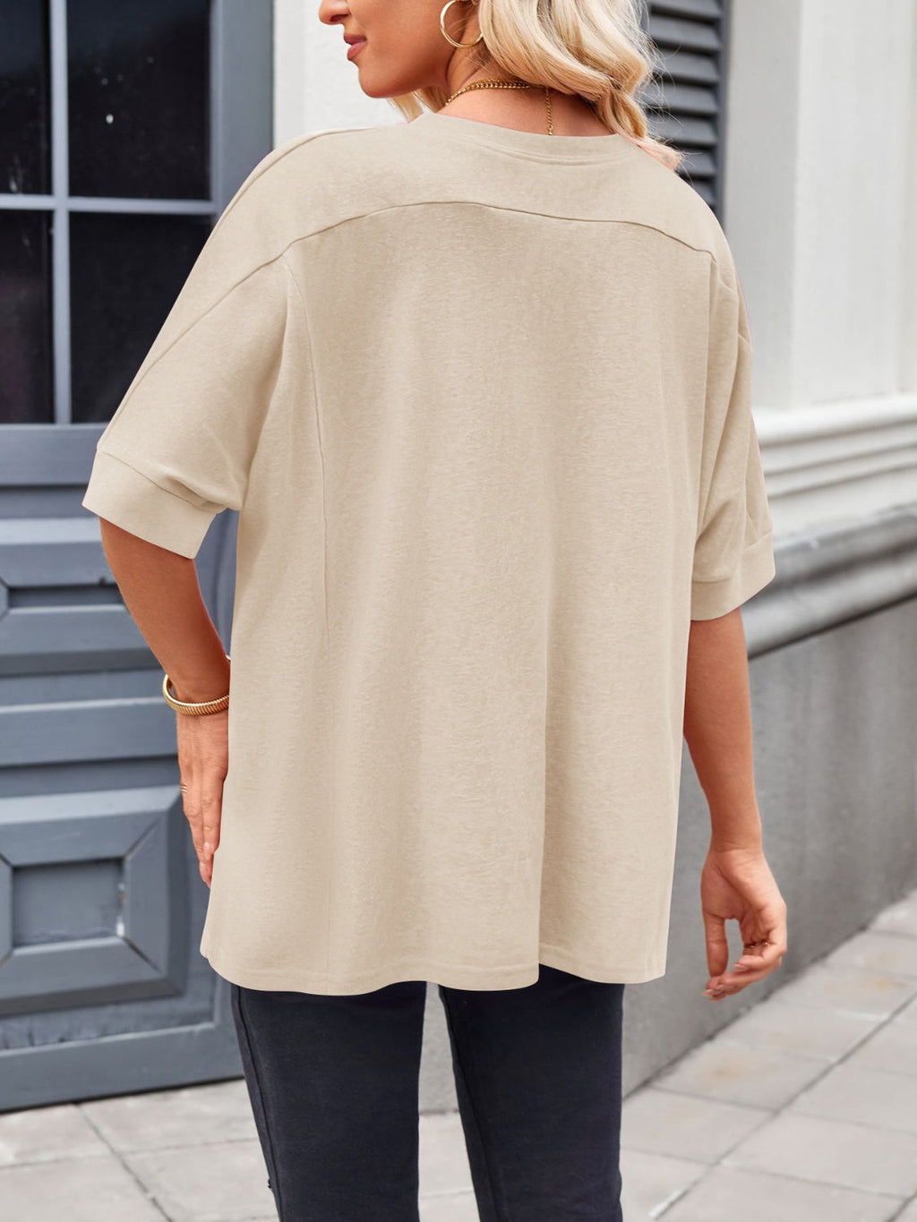 Classic Vintage T-Shirt with a Flattering Fit