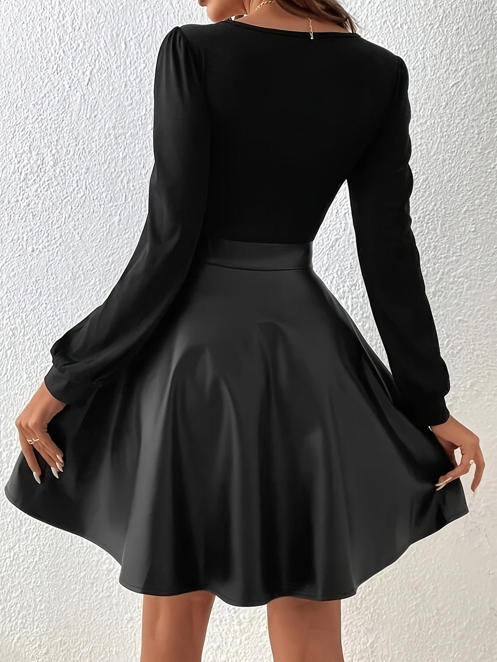 Polished Dress with an Effortless Classic Look