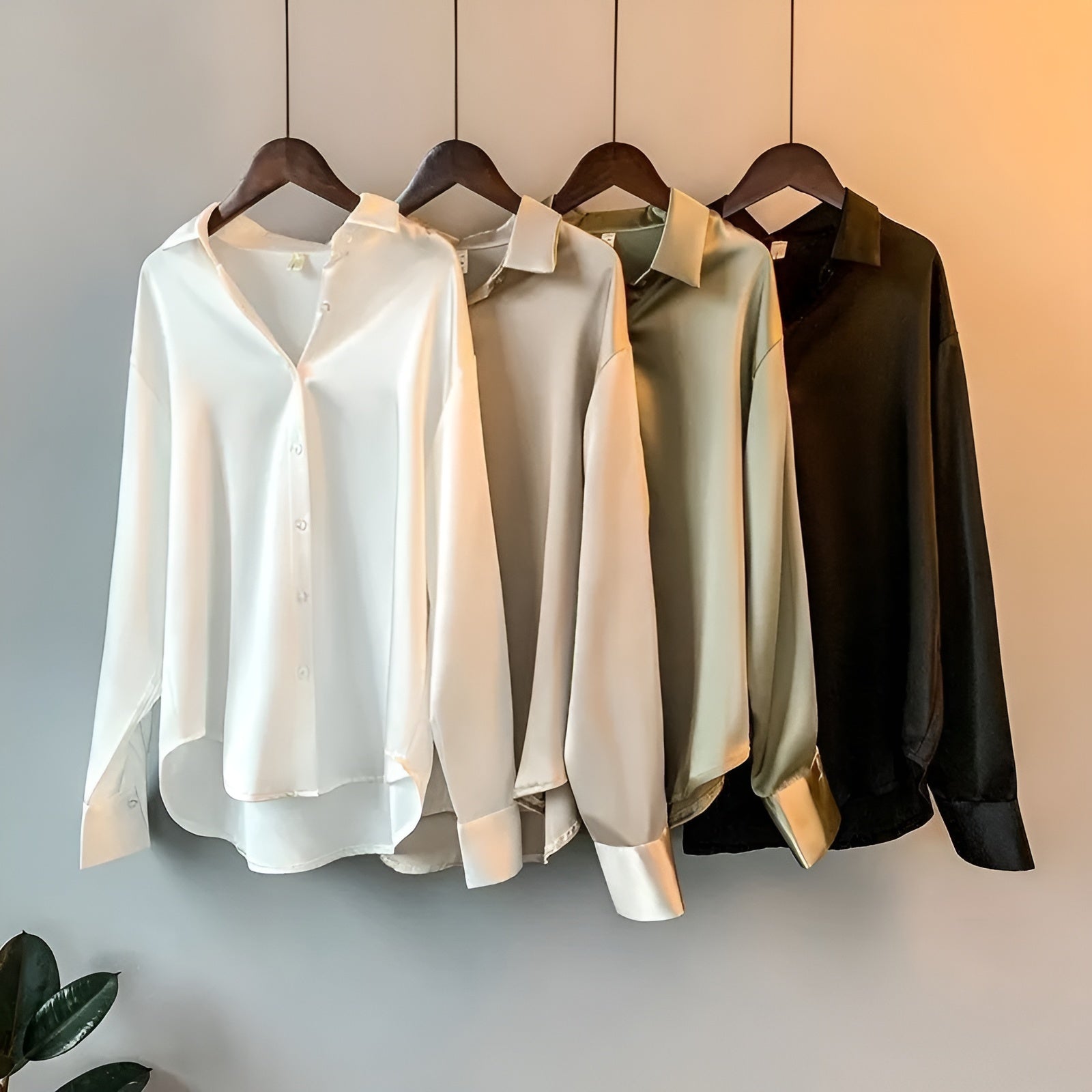 Well Tailored Blouse with a Graceful Silhouette