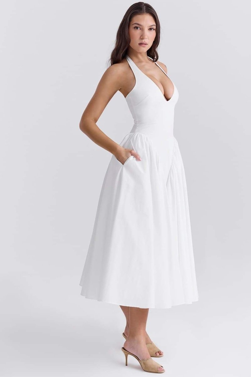 Beautifully Finished Dress in a Timeless Design