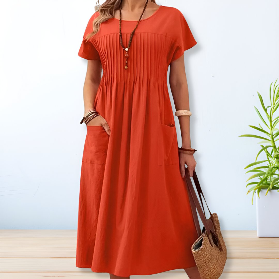 Classic Vintage & Enduringly Stylish Dress