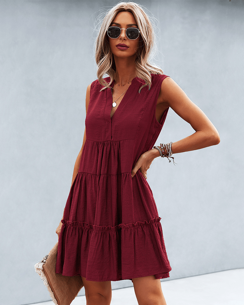 Beautifully Finished Dress in a Timeless Design