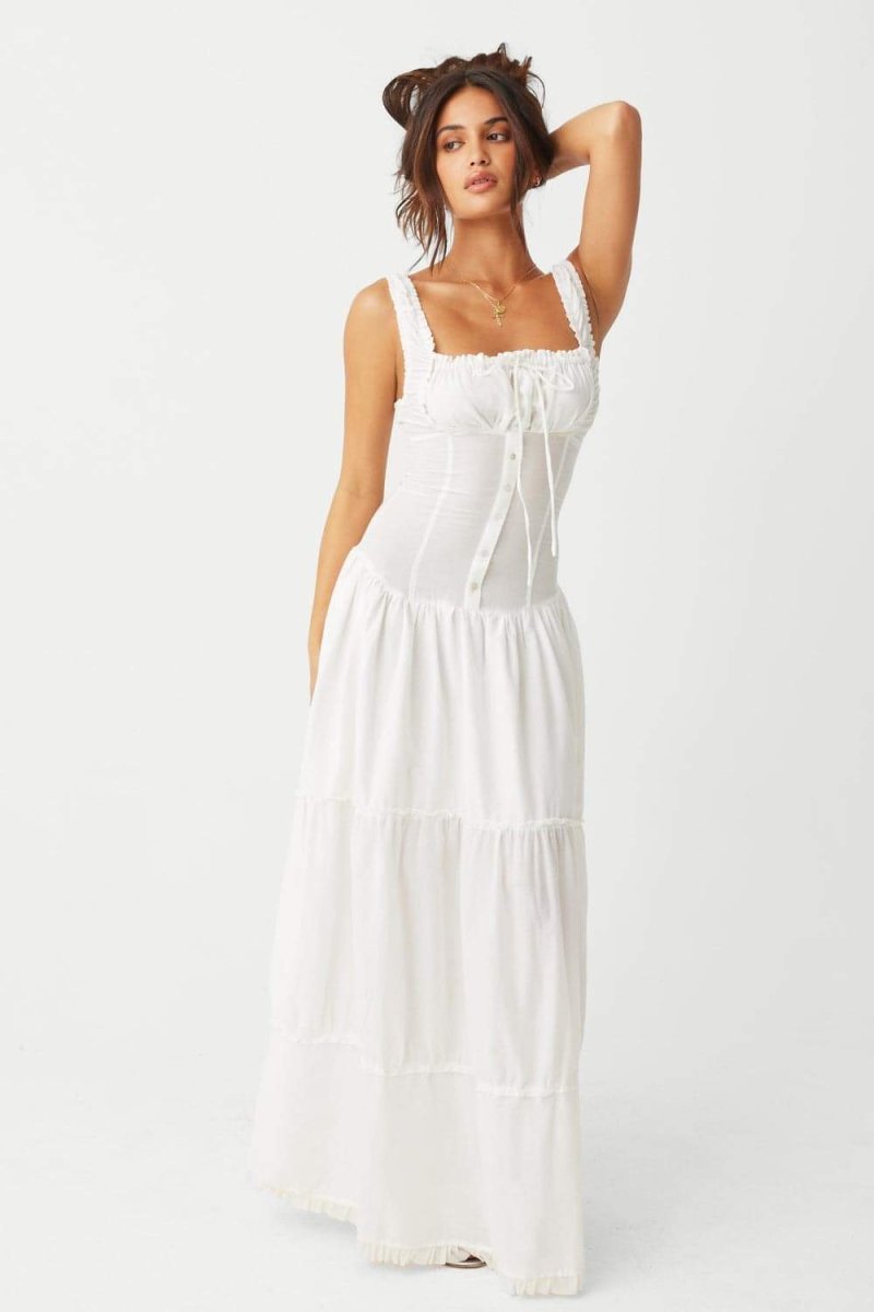 Sophisticated Dress with a Clean Classic Look
