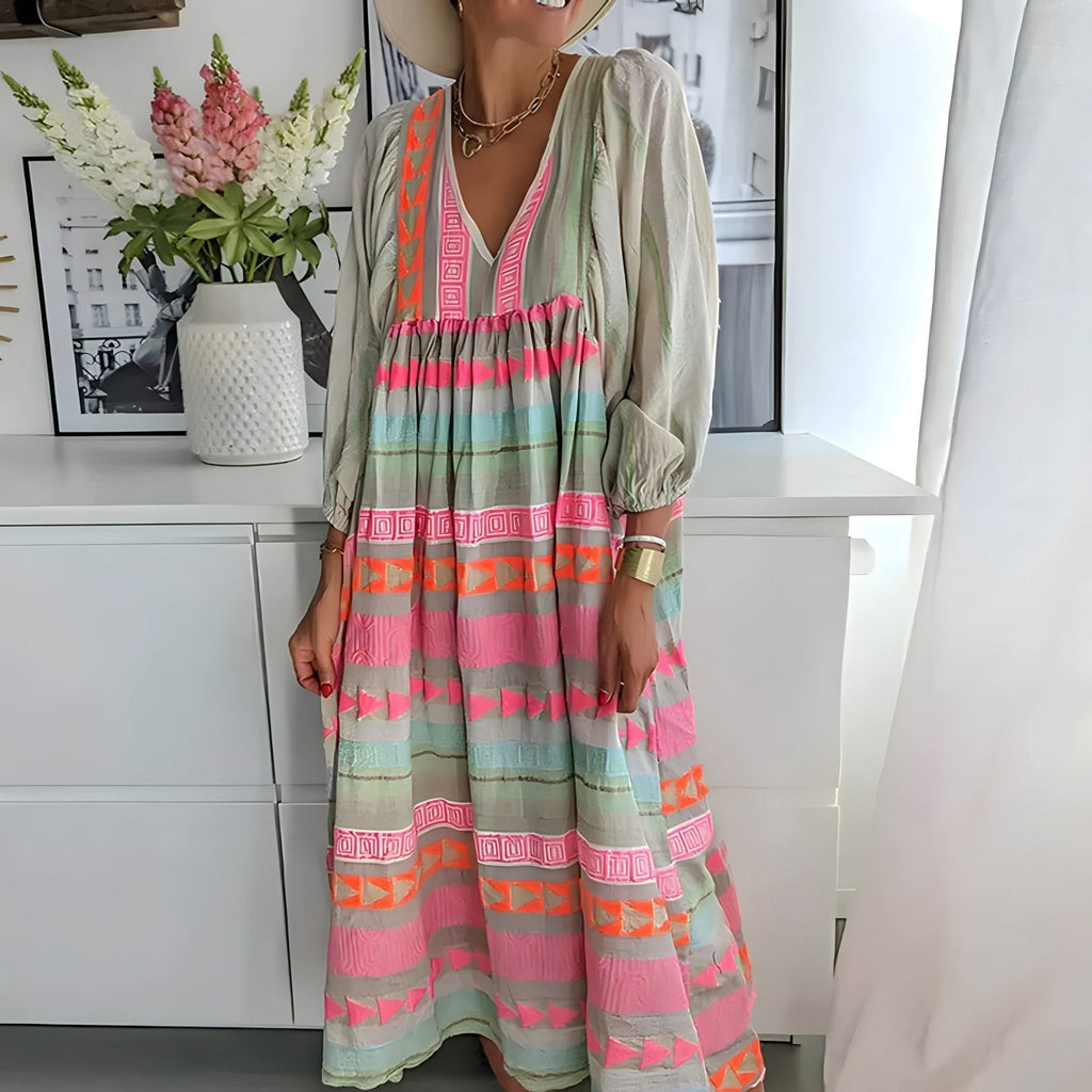 Well Tailored Dress with a Graceful Silhouette