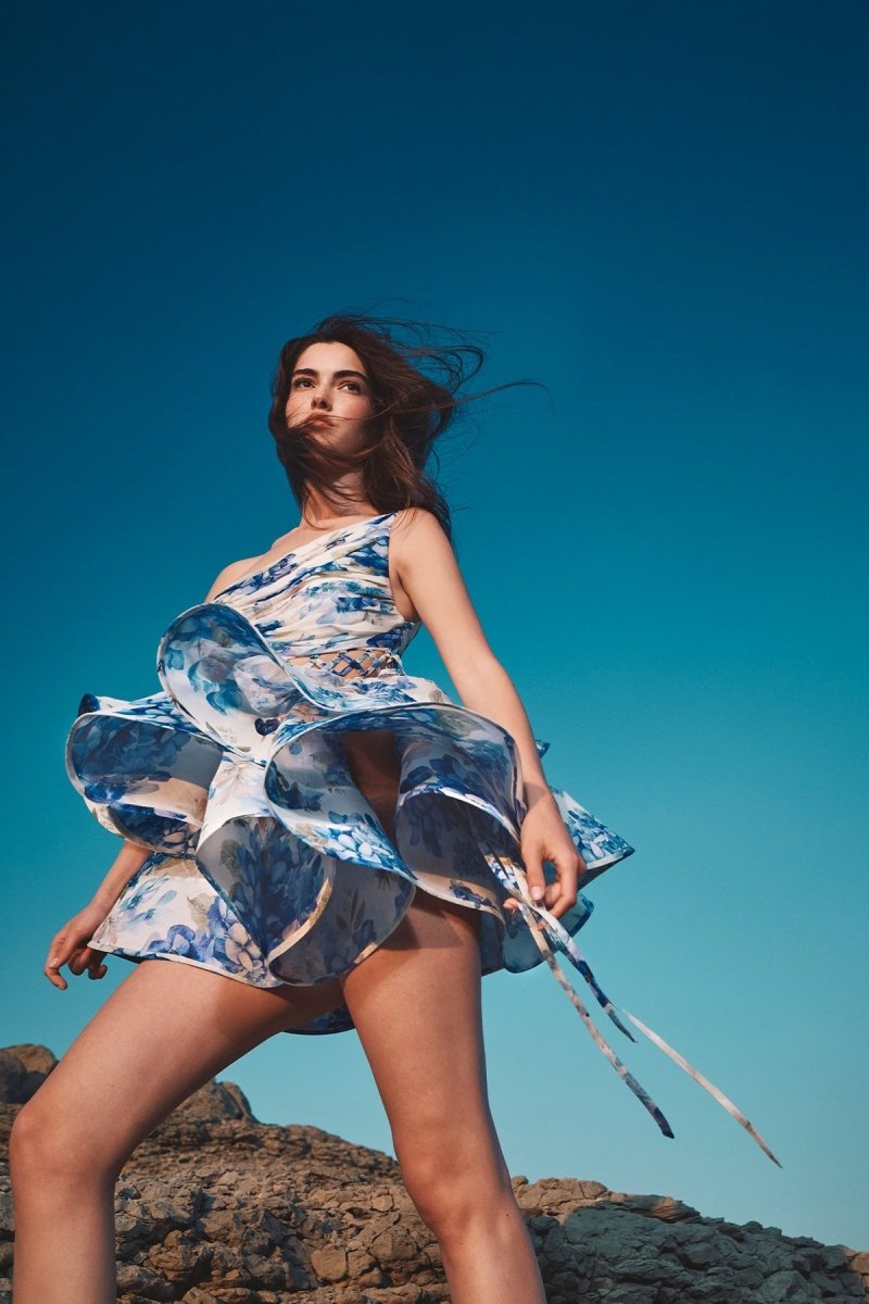 Beautifully Crafted Dress in a Classic Style