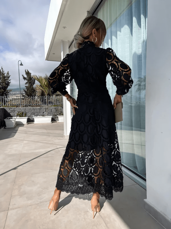 Classic Vintage & Enduringly Stylish Dress