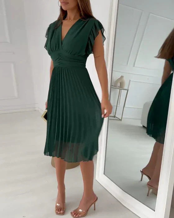Classic Vintage & Enduringly Stylish Dress