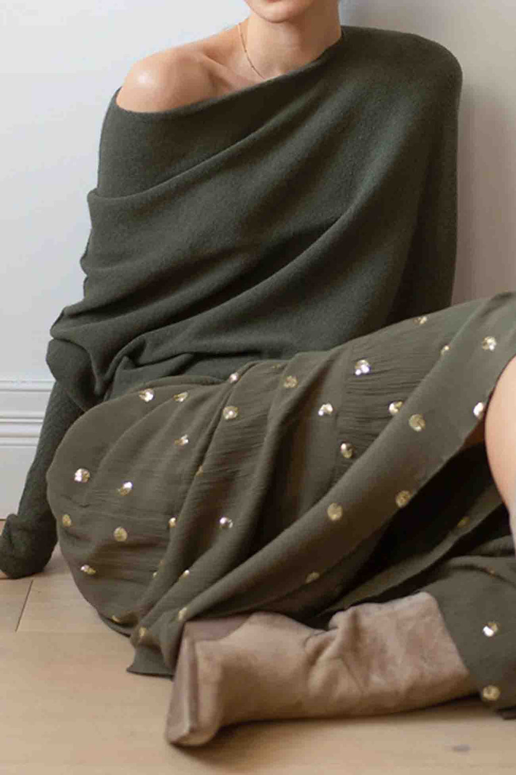 Effortlessly Elegant Shirt with a Timeless Design