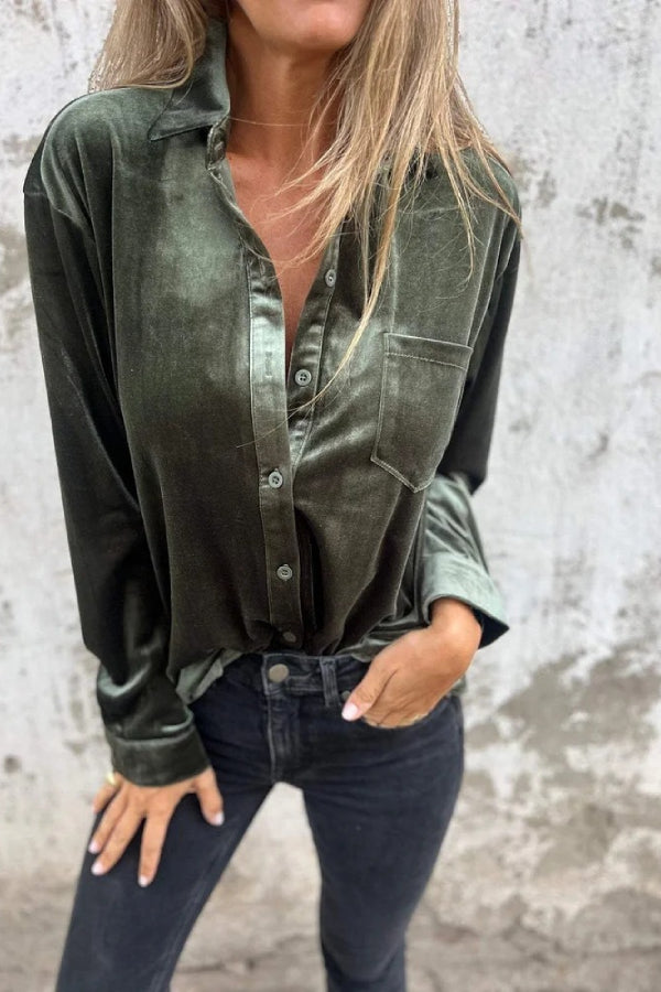 Sophisticated Shirt with a Clean Classic Look