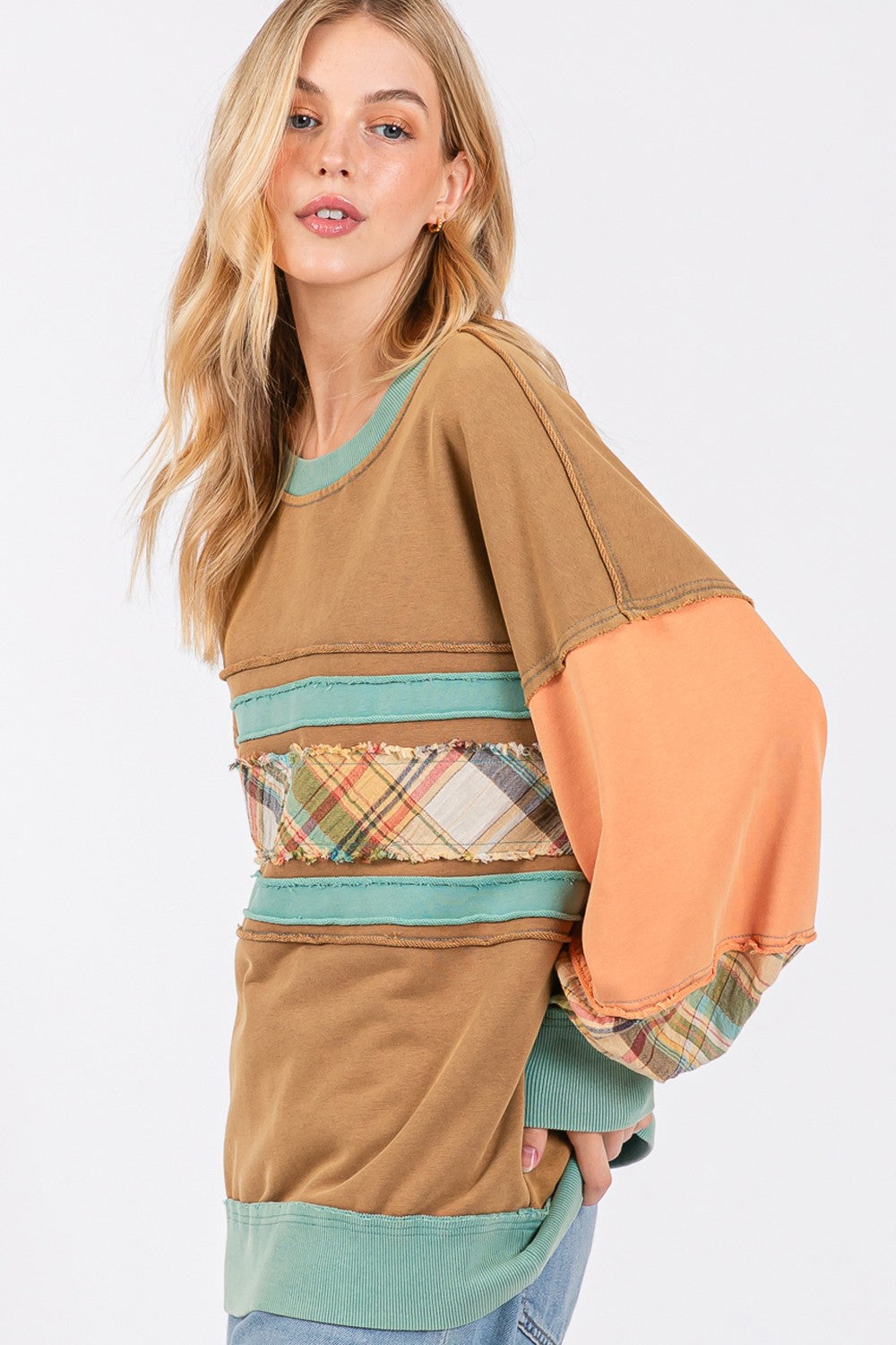 Elegantly Styled Shirt for Everyday Wear
