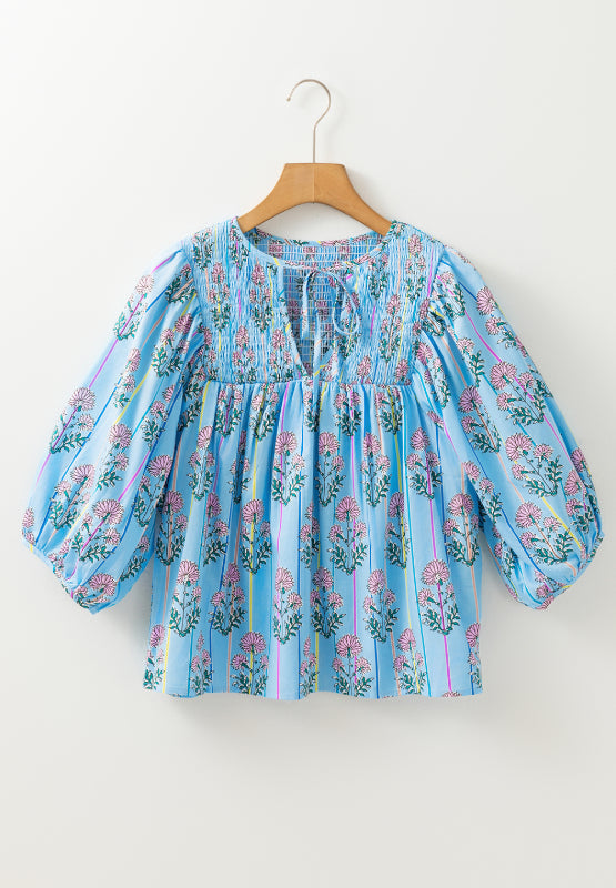 Polished Blouse with an Effortless Classic Look