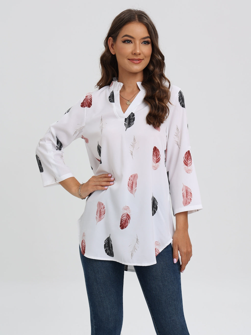 Well Tailored Blouse with a Graceful Silhouette