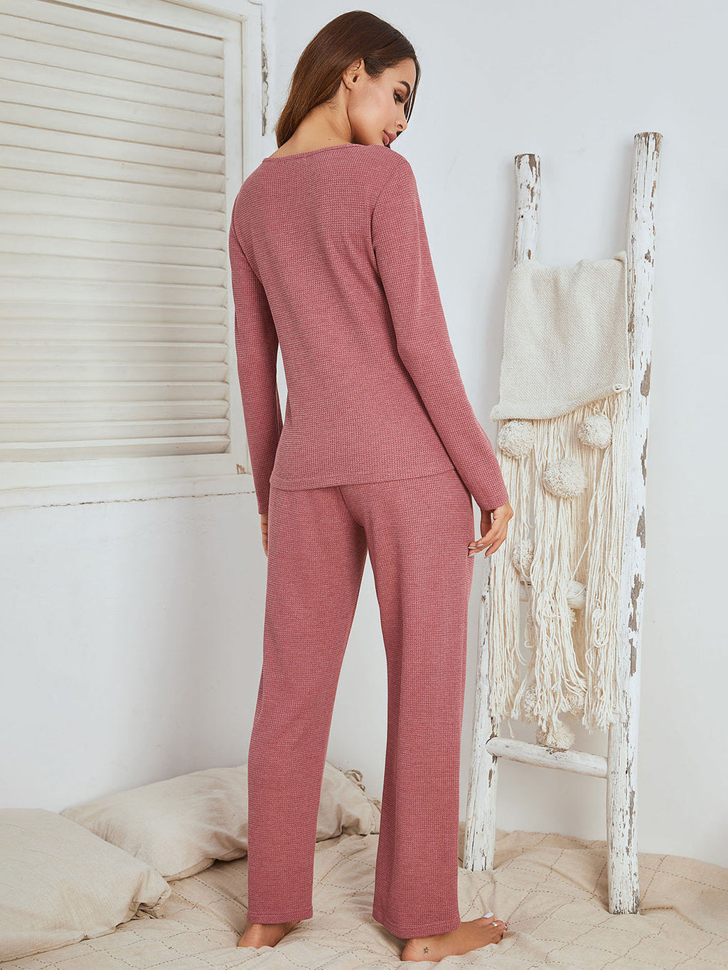 Beautifully Finished Trousers in a Timeless Design