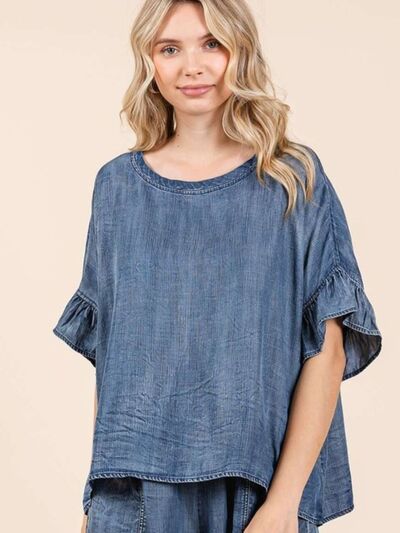 A Vintage Style Blouse with Delicate Timeless Details