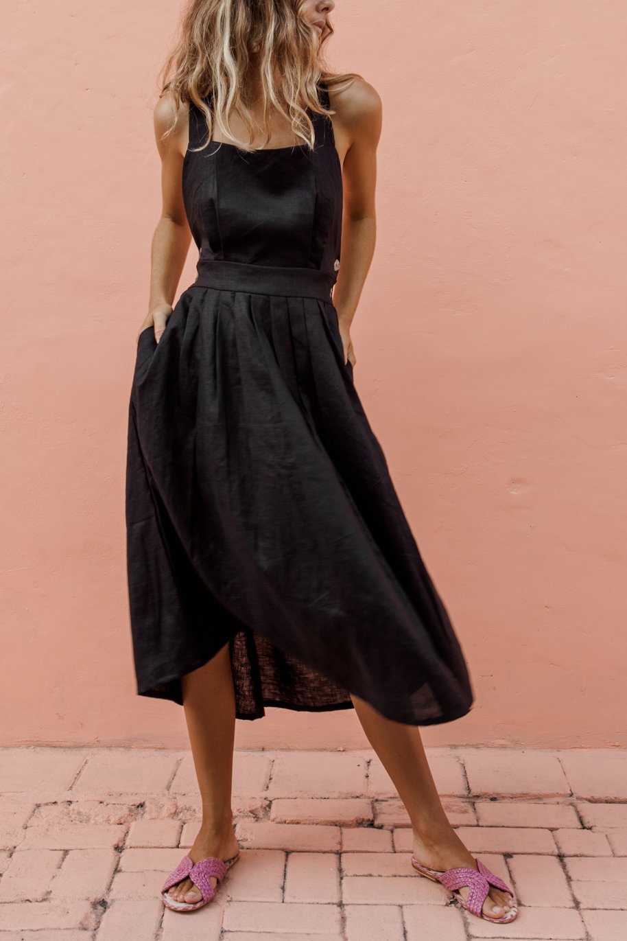 Classic Vintage Dress with a Flattering Fit