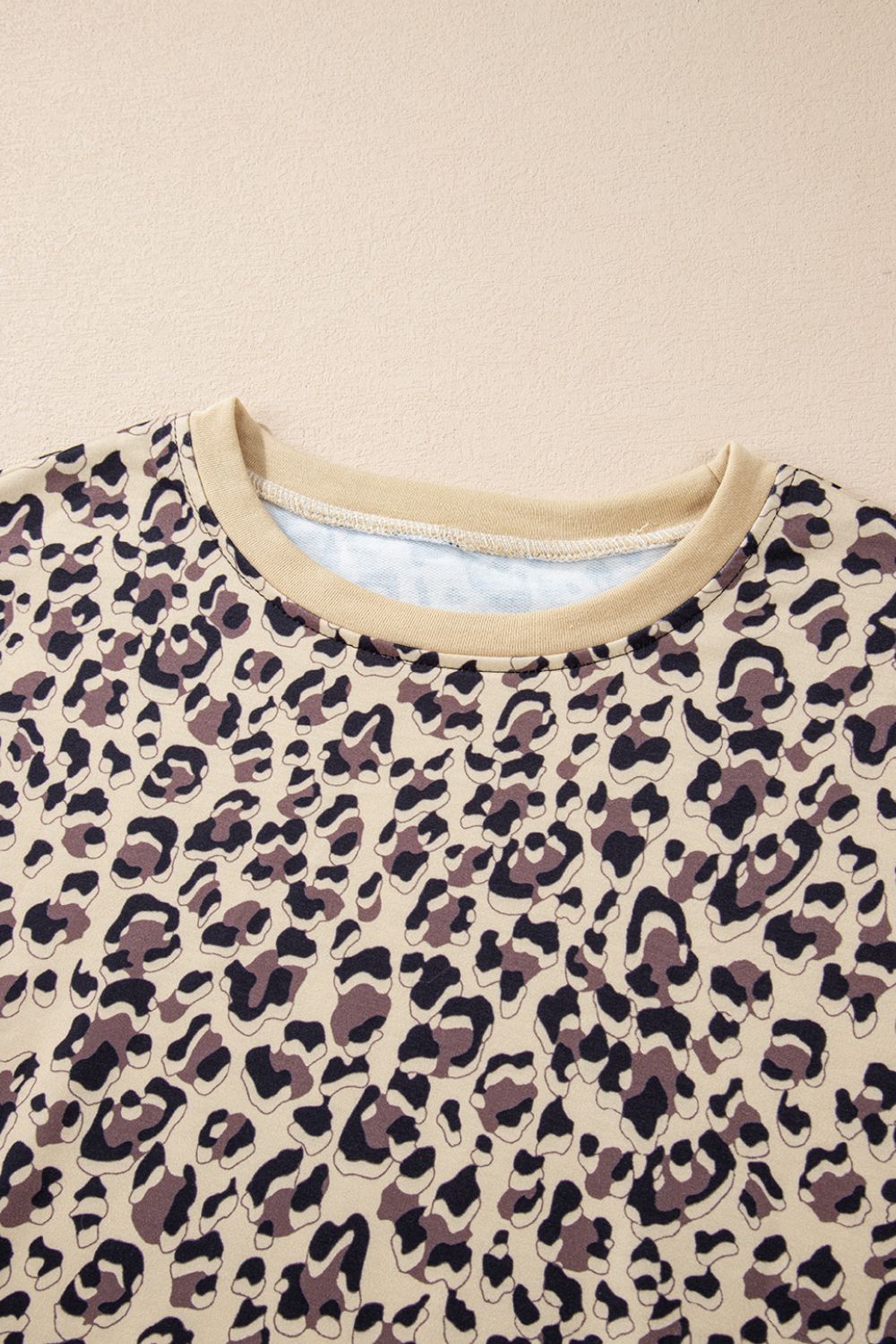 Classic Vintage Shirt with a Flattering Fit