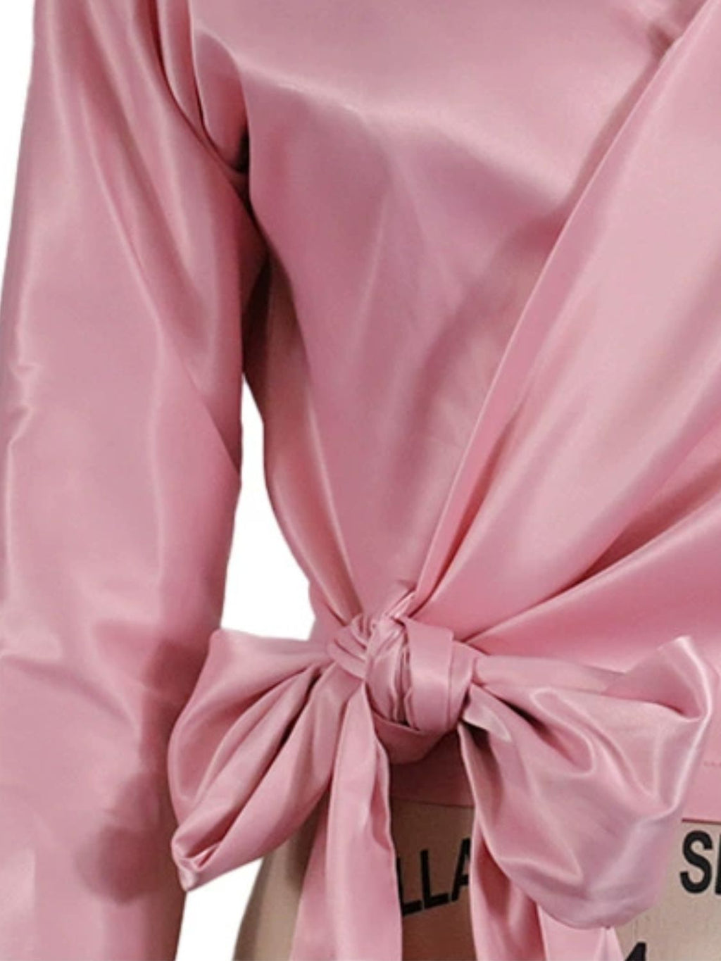 Effortlessly Elegant Blouse with a Timeless Design