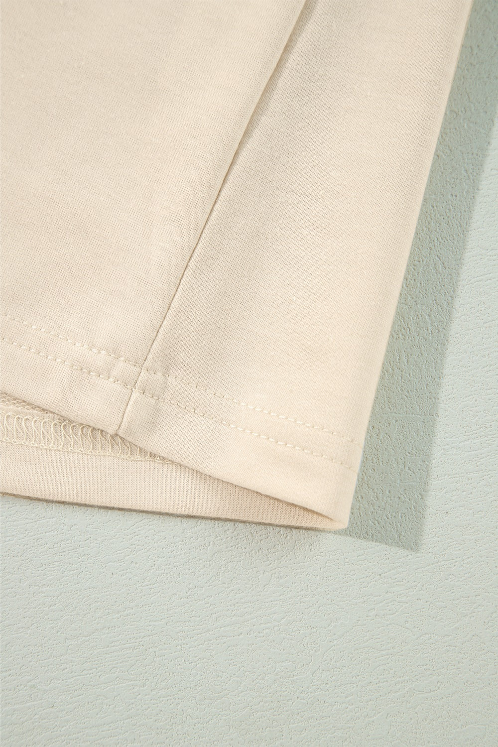 Effortlessly Elegant Blouse with a Timeless Design
