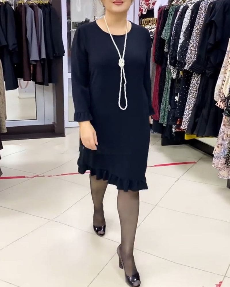 Elegantly Styled Dress for Everyday Wear