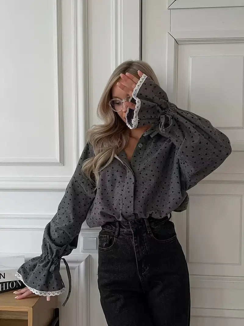 Classic Vintage & Enduringly Stylish Blouse