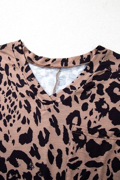 Effortlessly Elegant T-Shirt with a Timeless Design