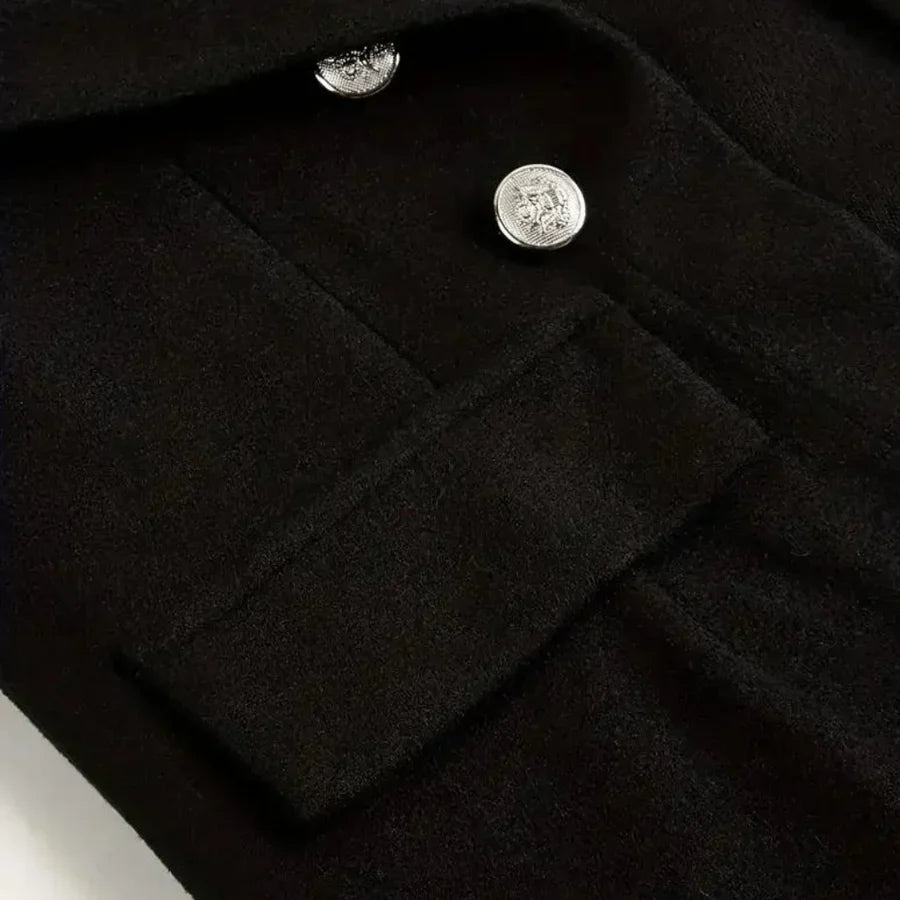 Classic Vintage & Enduringly Stylish Blouse