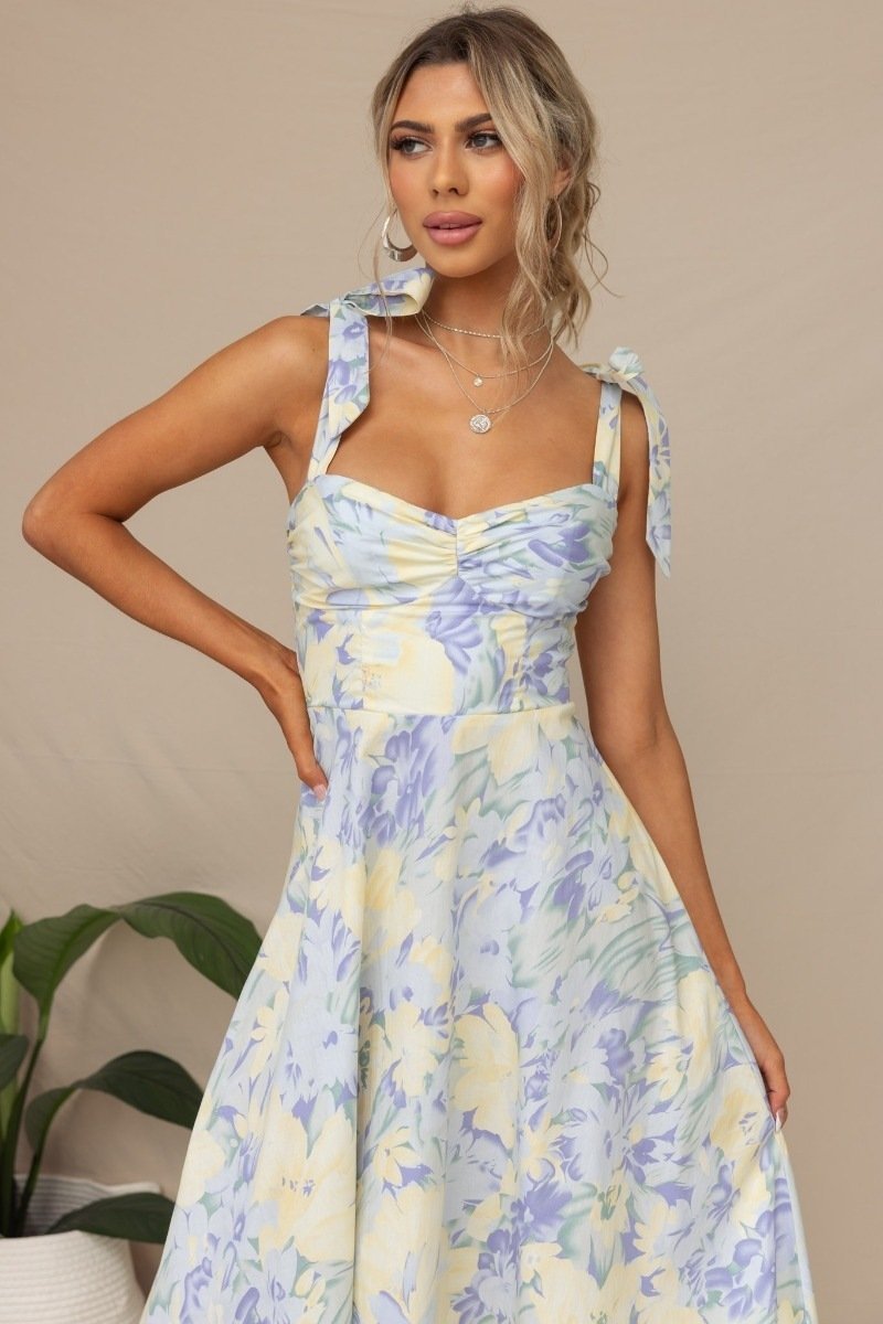A Vintage Style Dress with Delicate Timeless Details