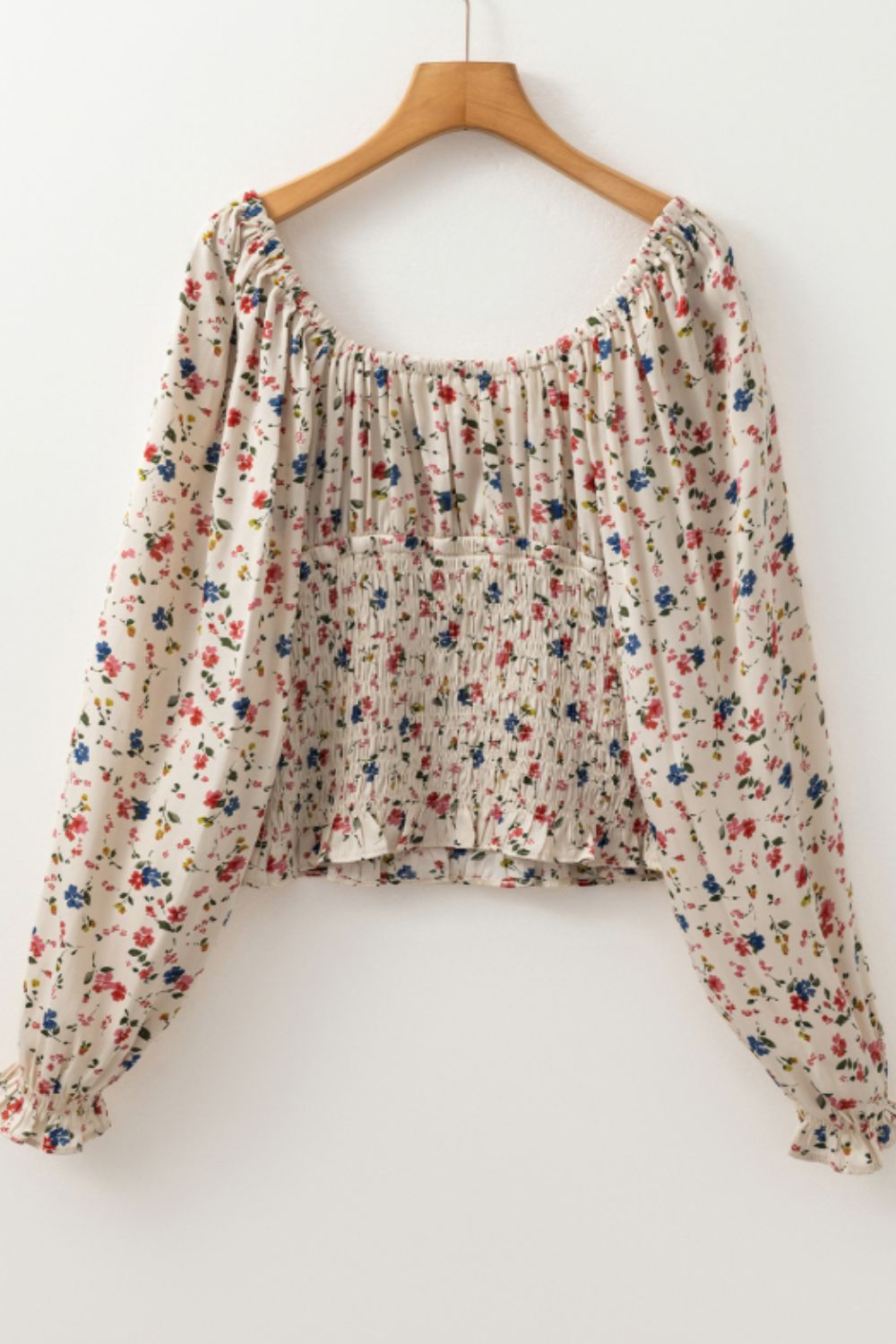 Beautifully Crafted Blouse in a Classic Style