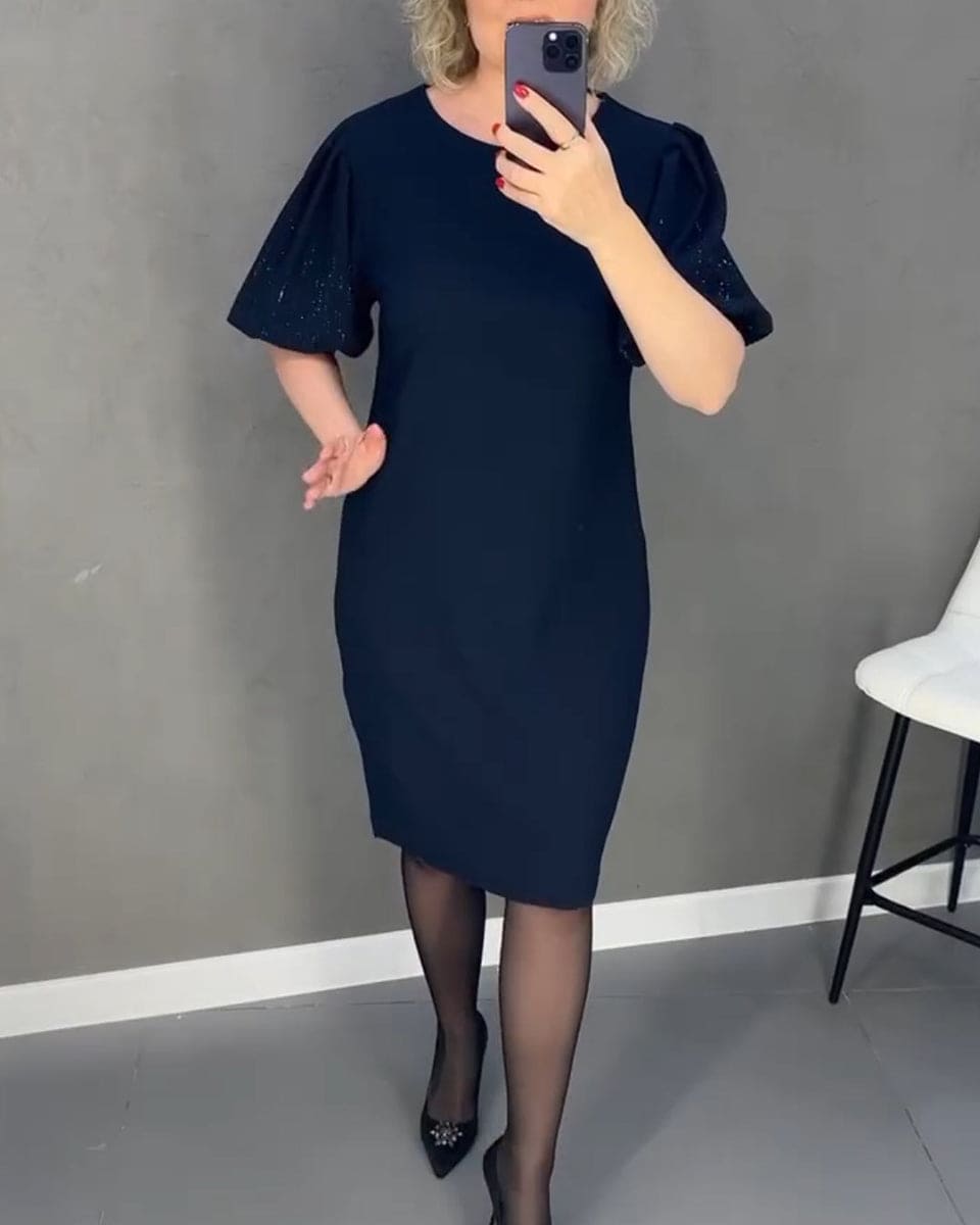 Classic Vintage & Enduringly Stylish Dress