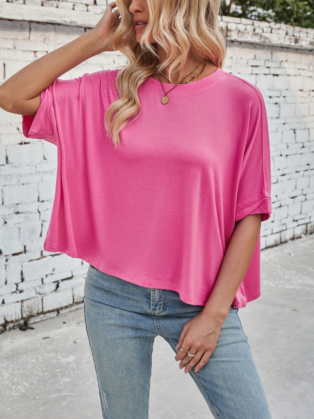 Beautifully Crafted T-Shirt in a Classic Style