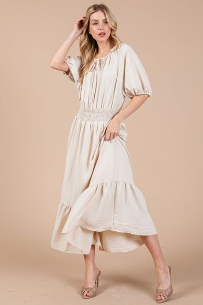 Beautifully Finished Dress in a Timeless Design