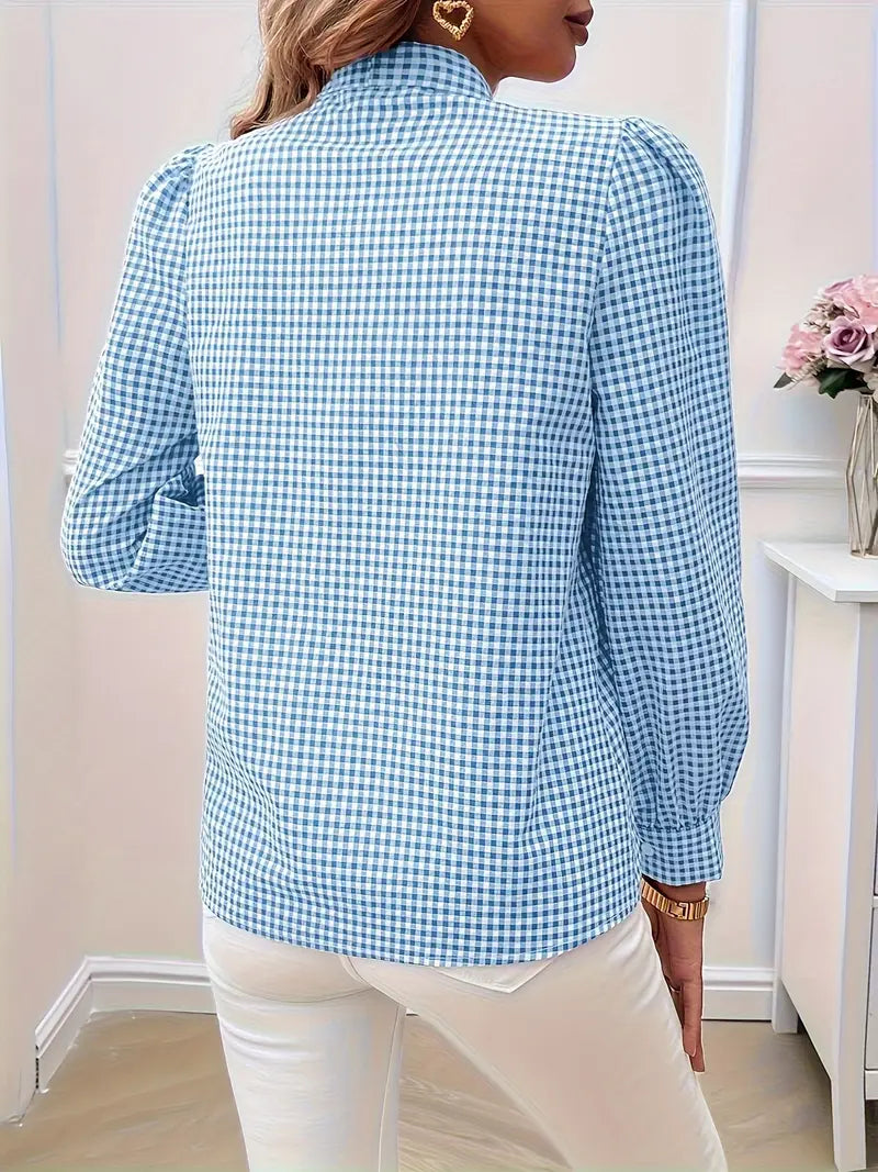Sophisticated Blouse with a Clean Classic Look