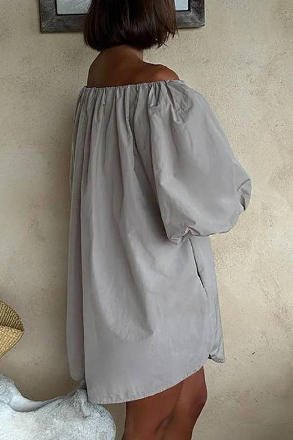 Well Tailored Dress with a Graceful Silhouette