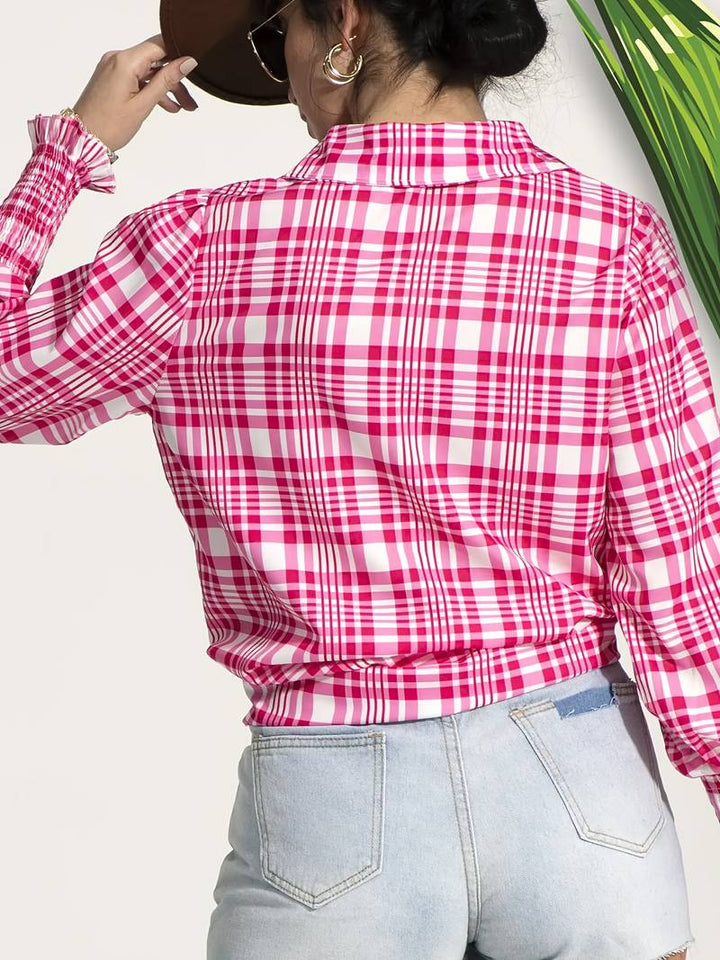 Beautifully Finished Blouse in a Timeless Design