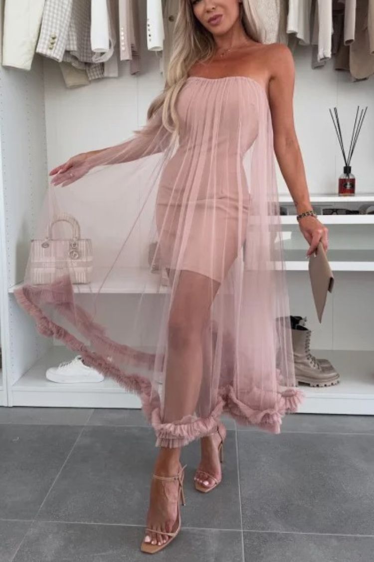 Gracefully Styled Dress for Any Occasion