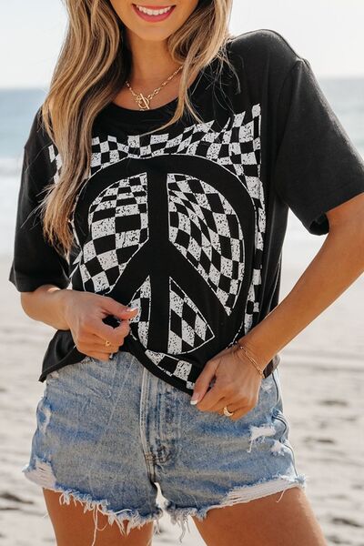 Classic Vintage T-Shirt with a Flattering Fit