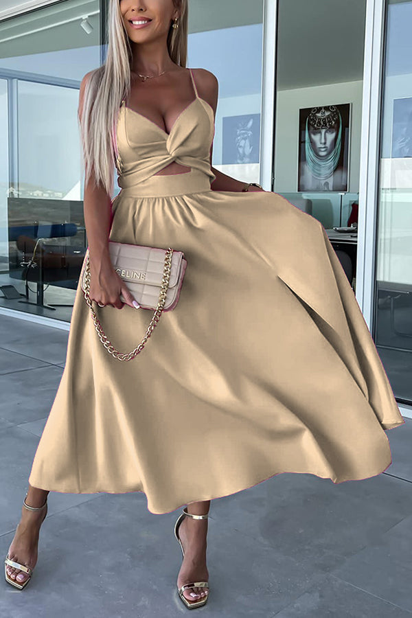 Effortlessly Elegant Dress with a Timeless Design
