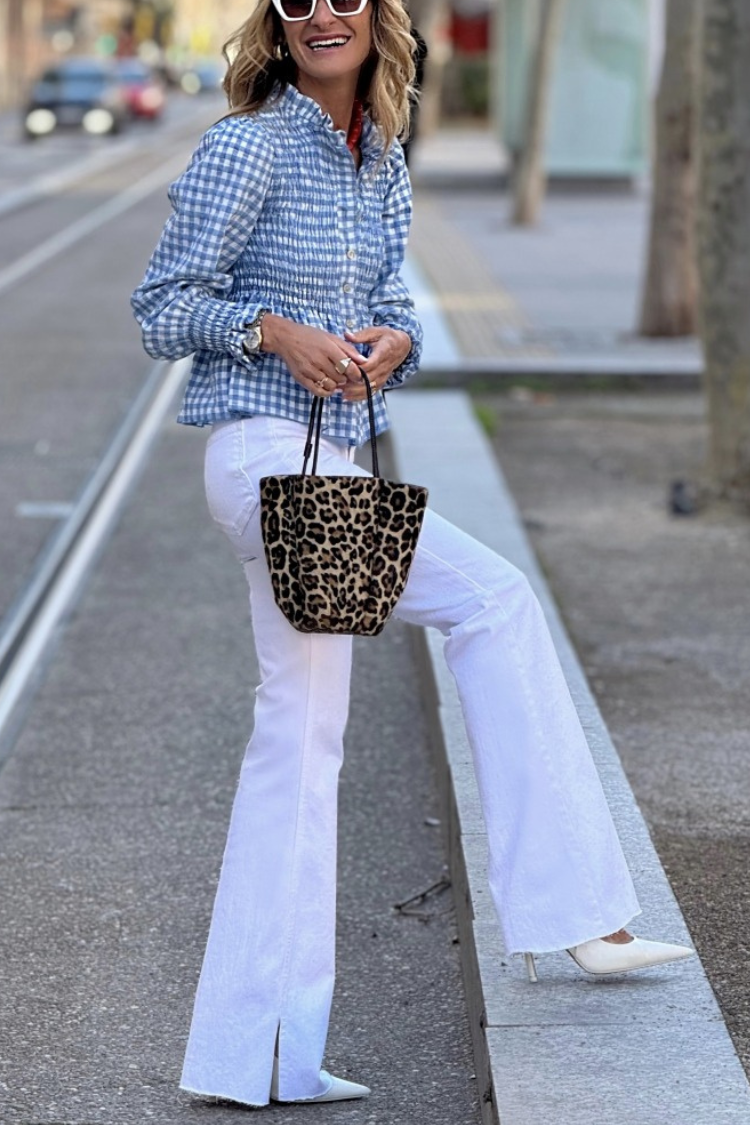 Classic Vintage & Enduringly Stylish Blouse