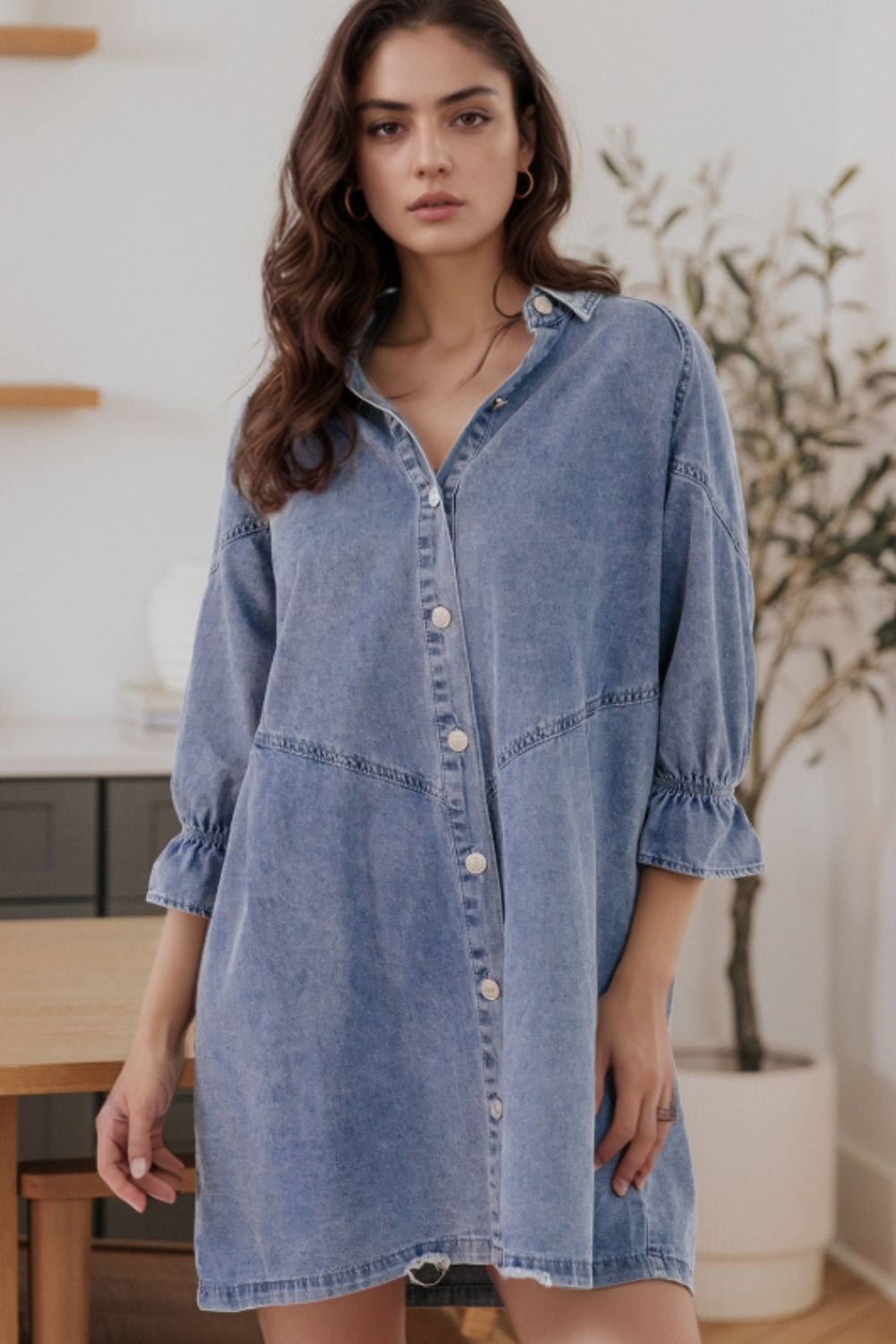 Gracefully Styled Dress for Any Occasion