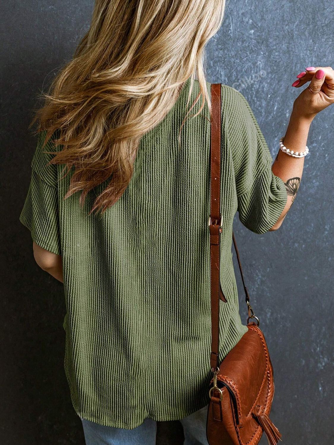 Classic Vintage T-Shirt with a Flattering Fit