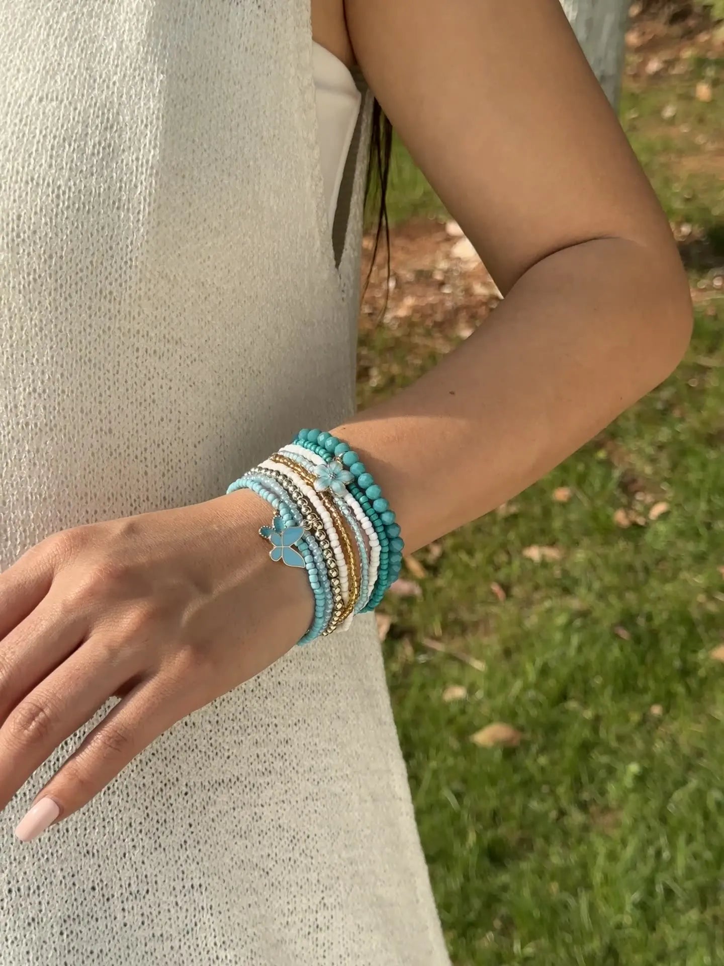 Beautiful Bracelet with Unique Style