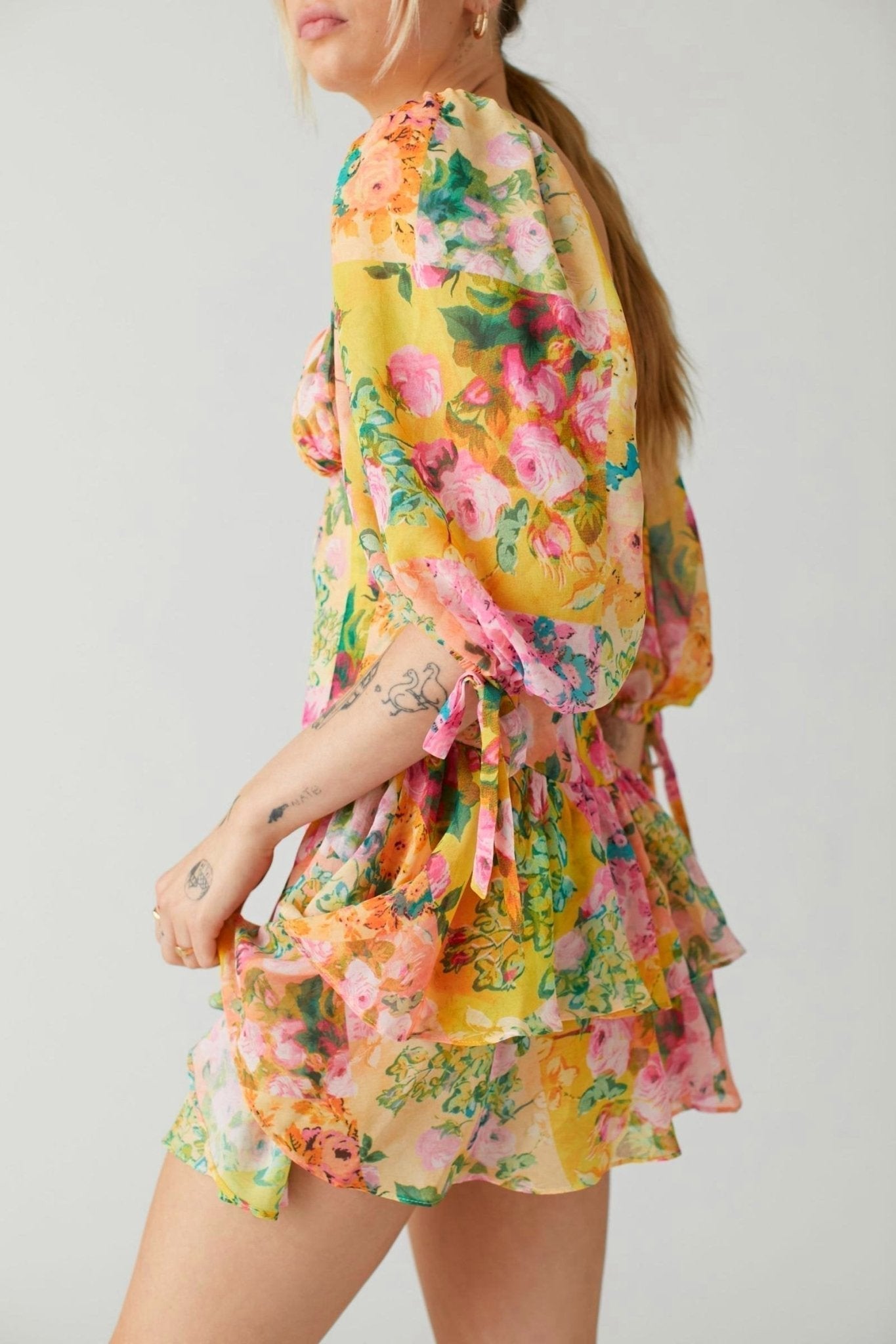 Gracefully Styled Dress for Any Occasion