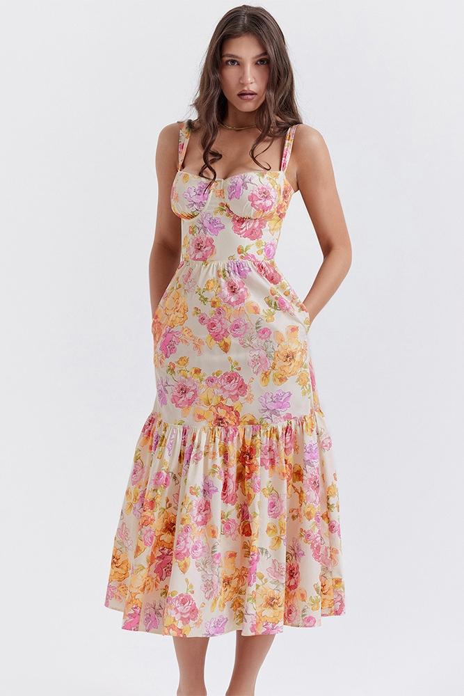 Beautifully Crafted Dress in a Classic Style