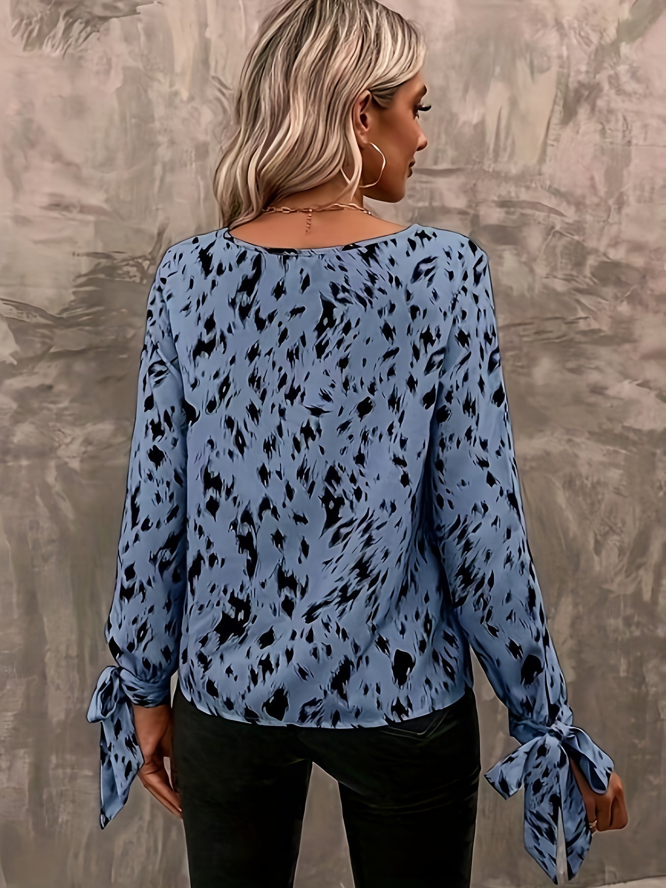 Classic Vintage & Enduringly Stylish Blouse