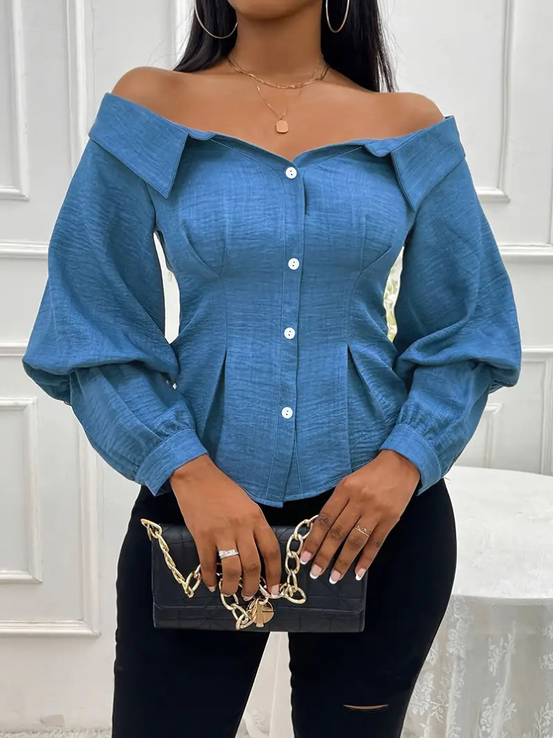 Sophisticated Blouse with a Clean Classic Look