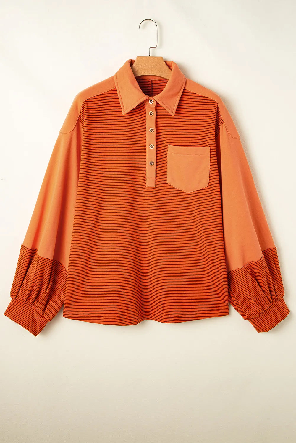 Well Tailored Shirt with a Graceful Silhouette