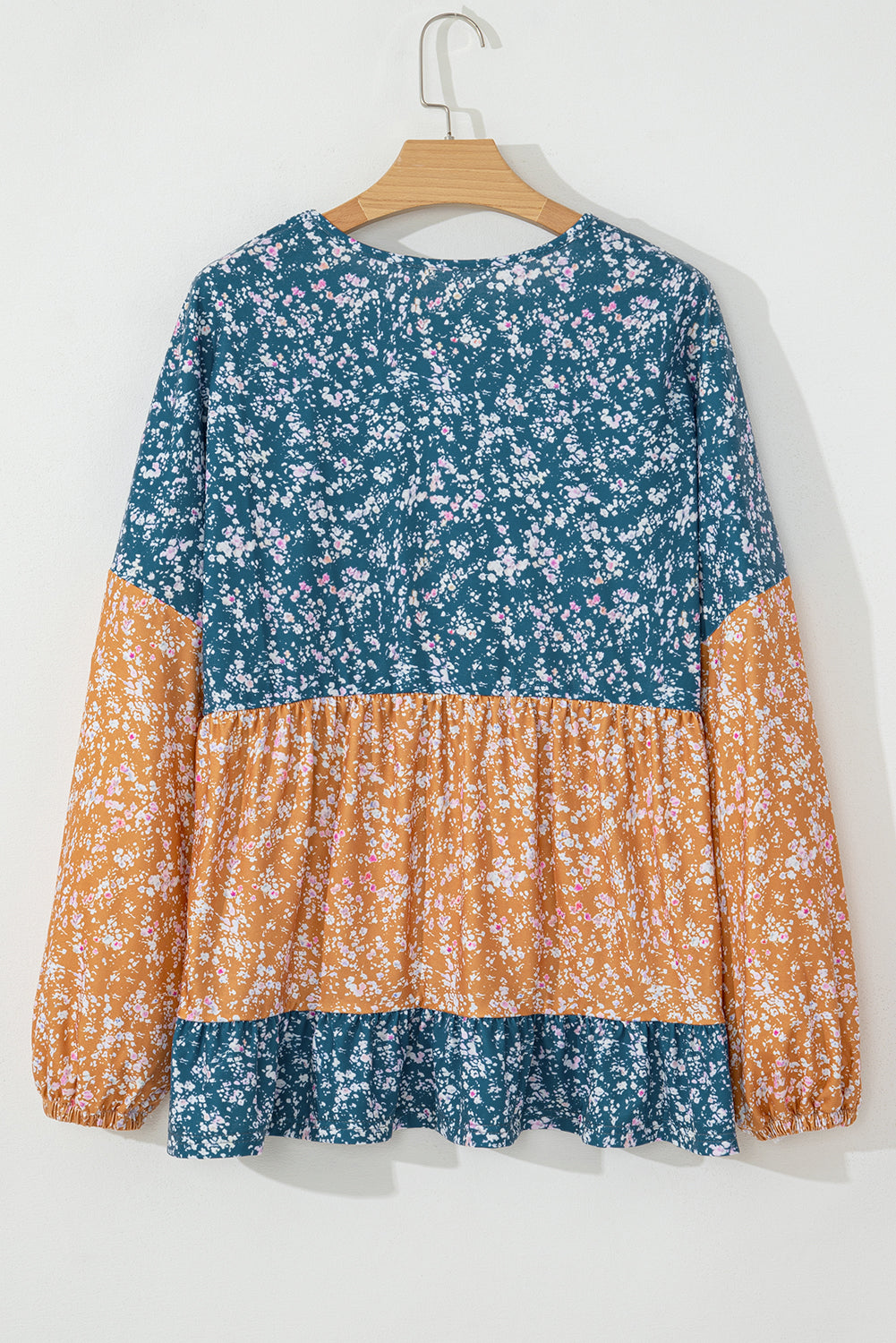 Classic Vintage & Enduringly Stylish Blouse
